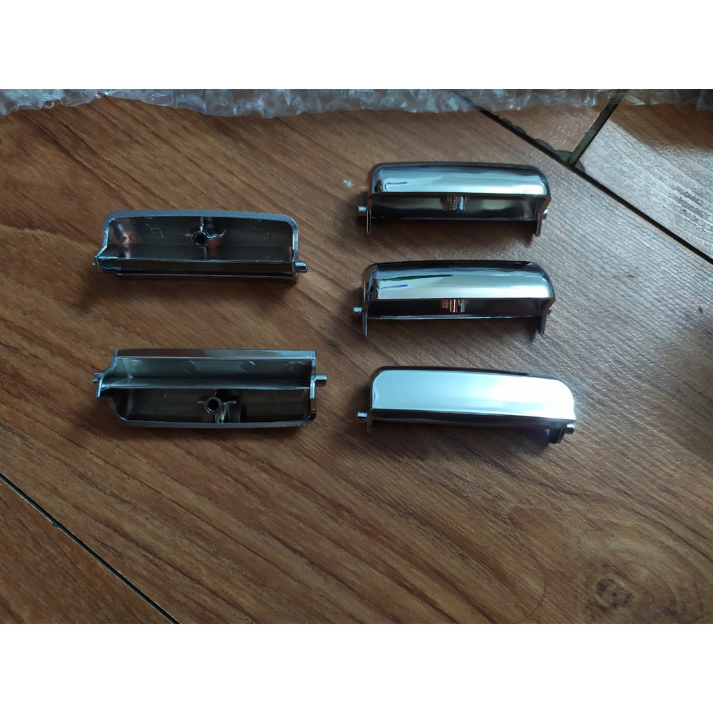 Lẫy khóa nắp nồi cơm điện To-shi-ba model RC-18NMF và RC-10MNF
