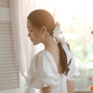 Cài tóc cô dâu hoa và dây vải