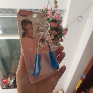 Bấm mi rẻ .