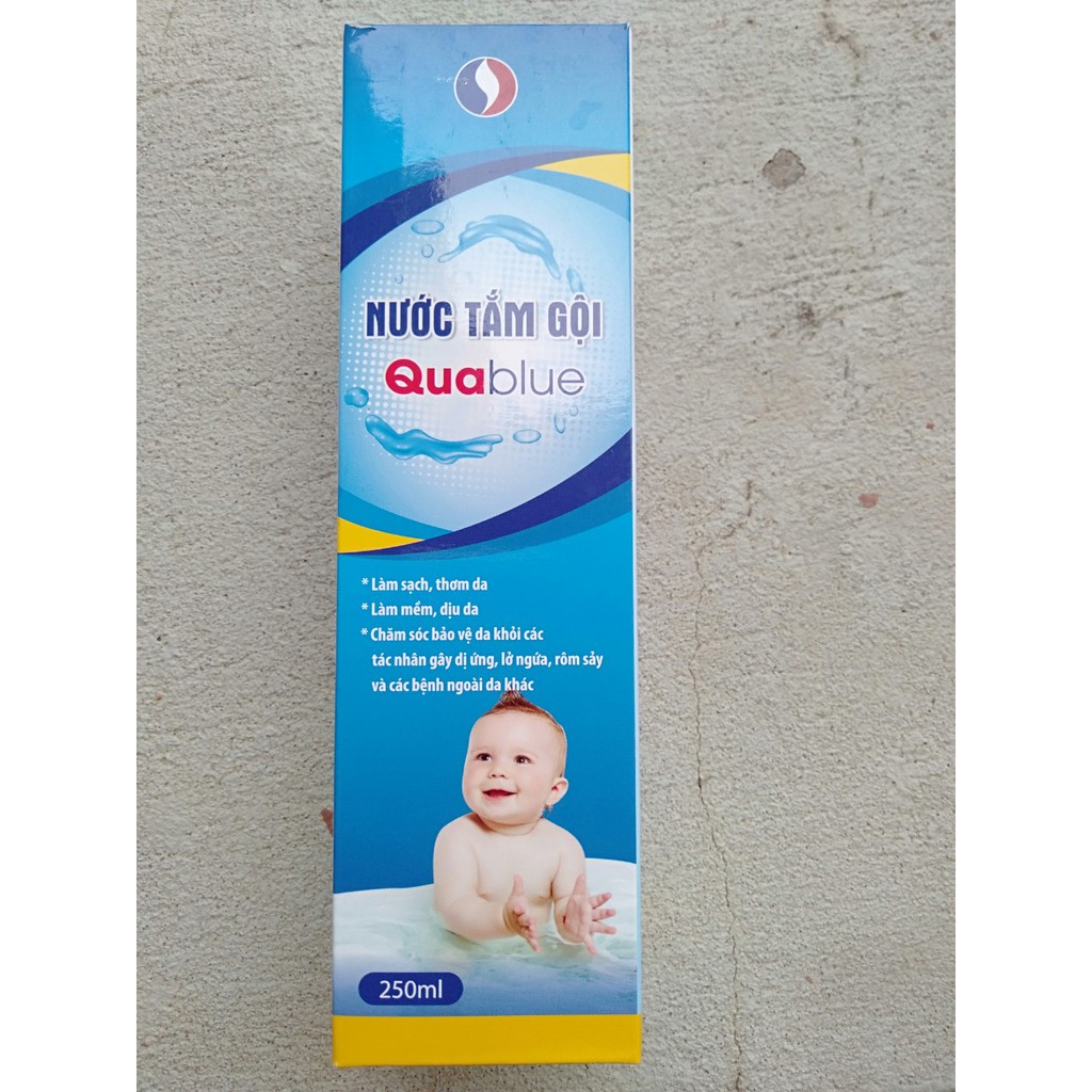 NƯỚC TẮM GỘI QUABLUE THẢO DƯỢC 250ML CHO BÉ