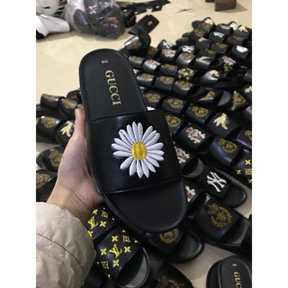 Dép Nam Quai Ngang Hình Hoa Cúc Mẫu Mới Hè 2020 ( Đủ Size )