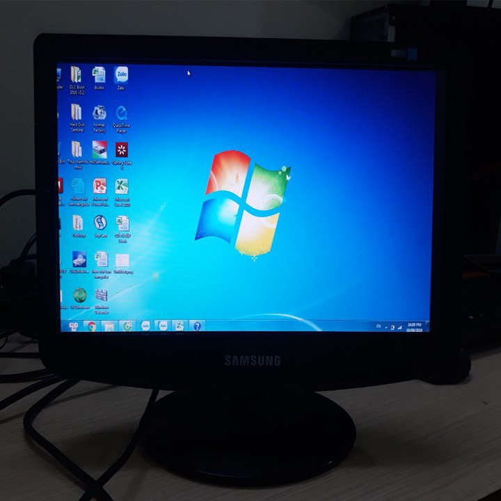 Màn hình máy tính samsung16in wide thanh lý văn phòng | BigBuy360 - bigbuy360.vn