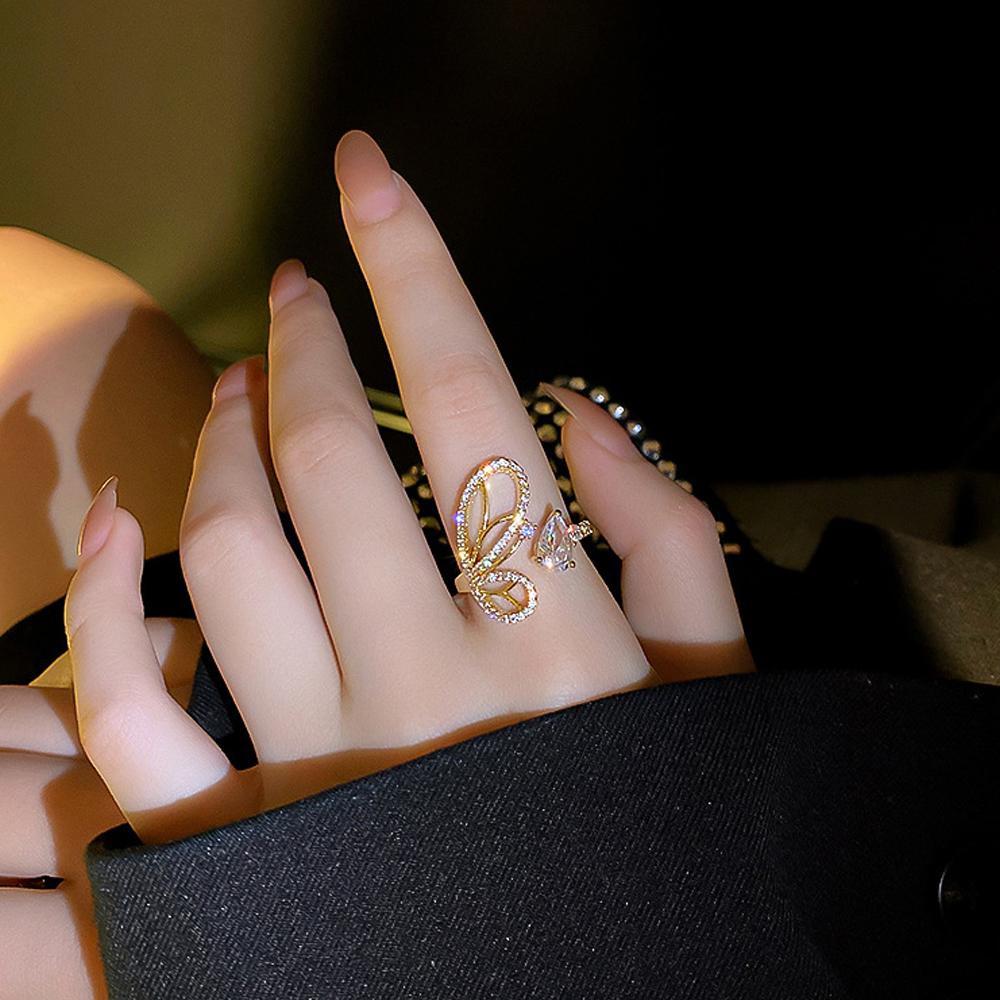 Nhẫn Hình Bướm Lấp Lánh Thanh Lịch BACK2LIFE|Áo Thun Khoét Lỗ Thời Trang Cá Tính|Trang Sức Vòng Đeo Tay Thời Trang Sành Điệu Cho Nữ