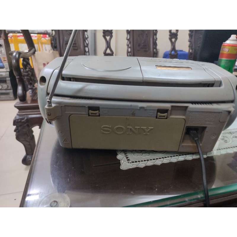Đài Cassette Sony , chạy CD, Băng, FM & AM