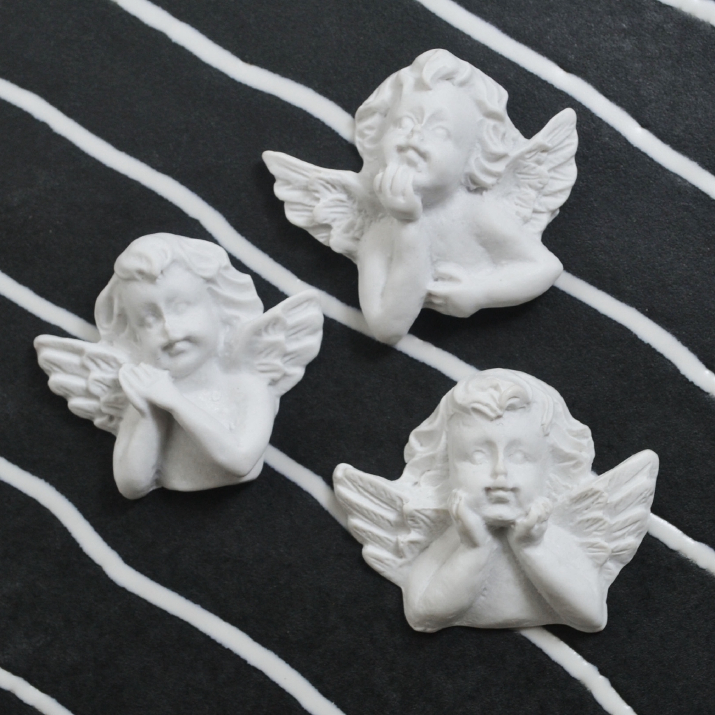 Set 5 phụ kiện bằng nhựa resin hình thiên thần để trang trí tiện dụng