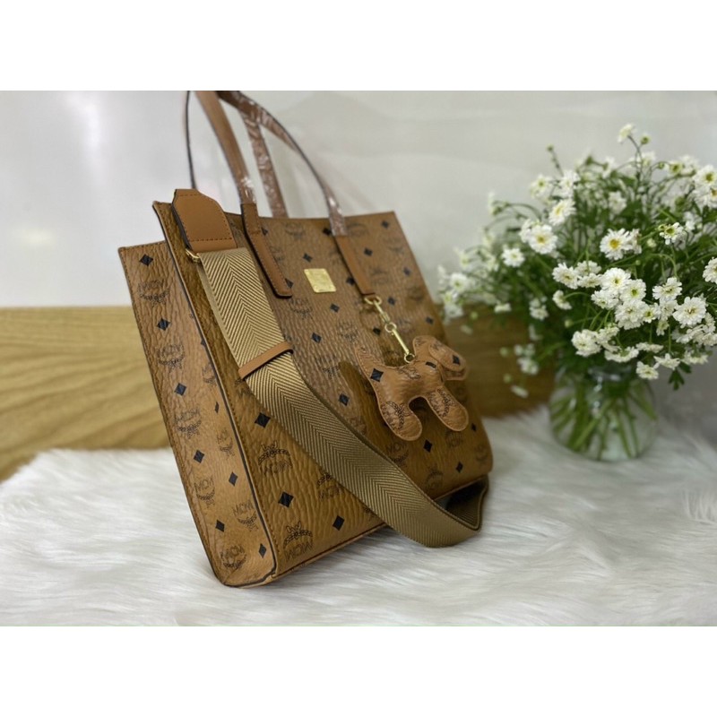 TÚI MC M KLASSIK - XUẤT DƯ