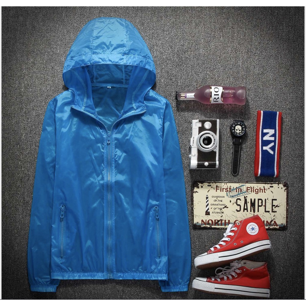 Nhập khẩu - Loại 1 Áo khoác trong suốt túi khoá kéo (kèm túi đựng) | BigBuy360 - bigbuy360.vn