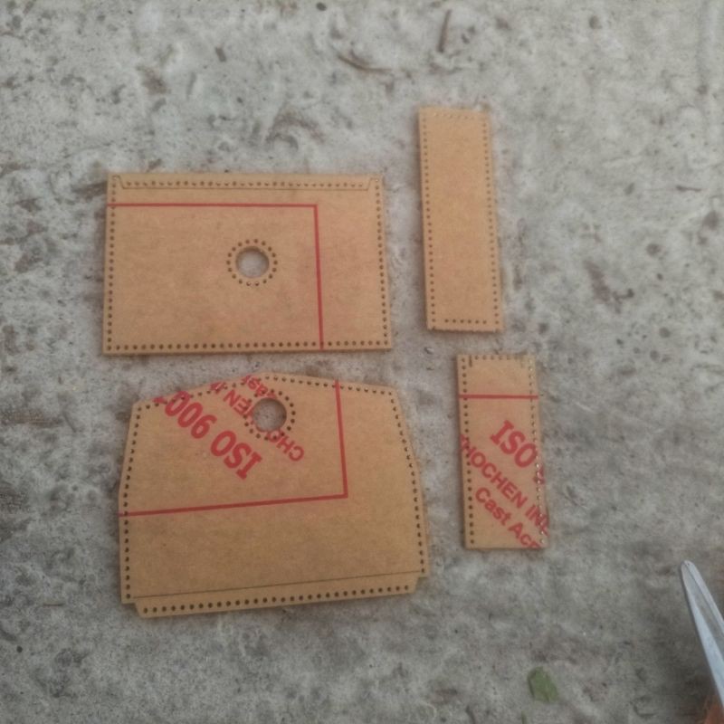 Mẫu rập làm ví đựng thẻ punch hole leather craft