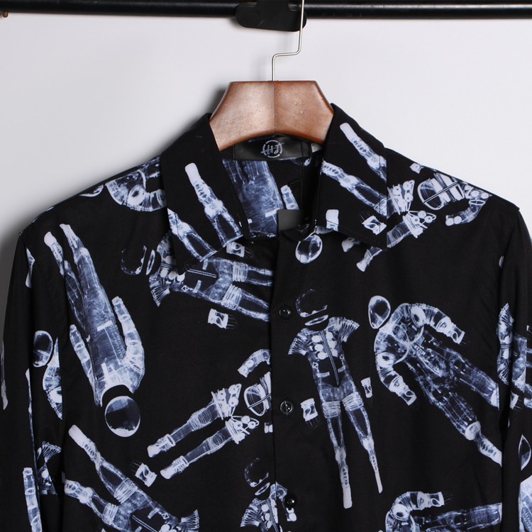 Áo sơ mi đen giống GDRAGON họa tiết phi hành gia mùa xuân thu