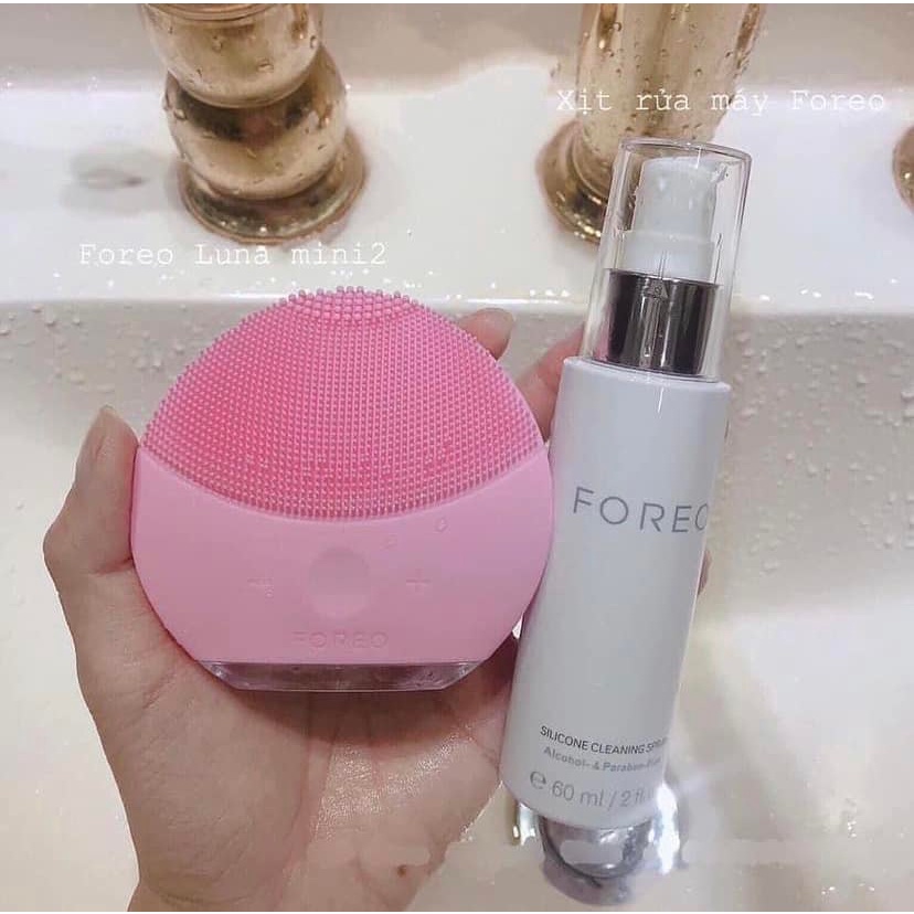 Chai Xịt Vệ Sinh Kháng Khuẩn Foreo Silicone Cleaning Spray 60ml