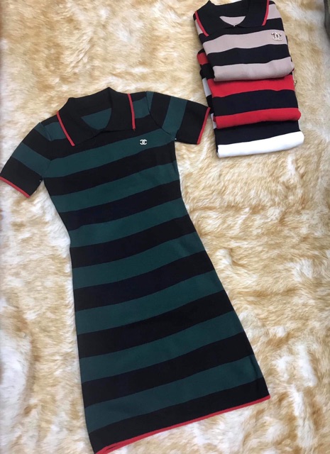 Váy len kẻ ngang cổ đức | BigBuy360 - bigbuy360.vn