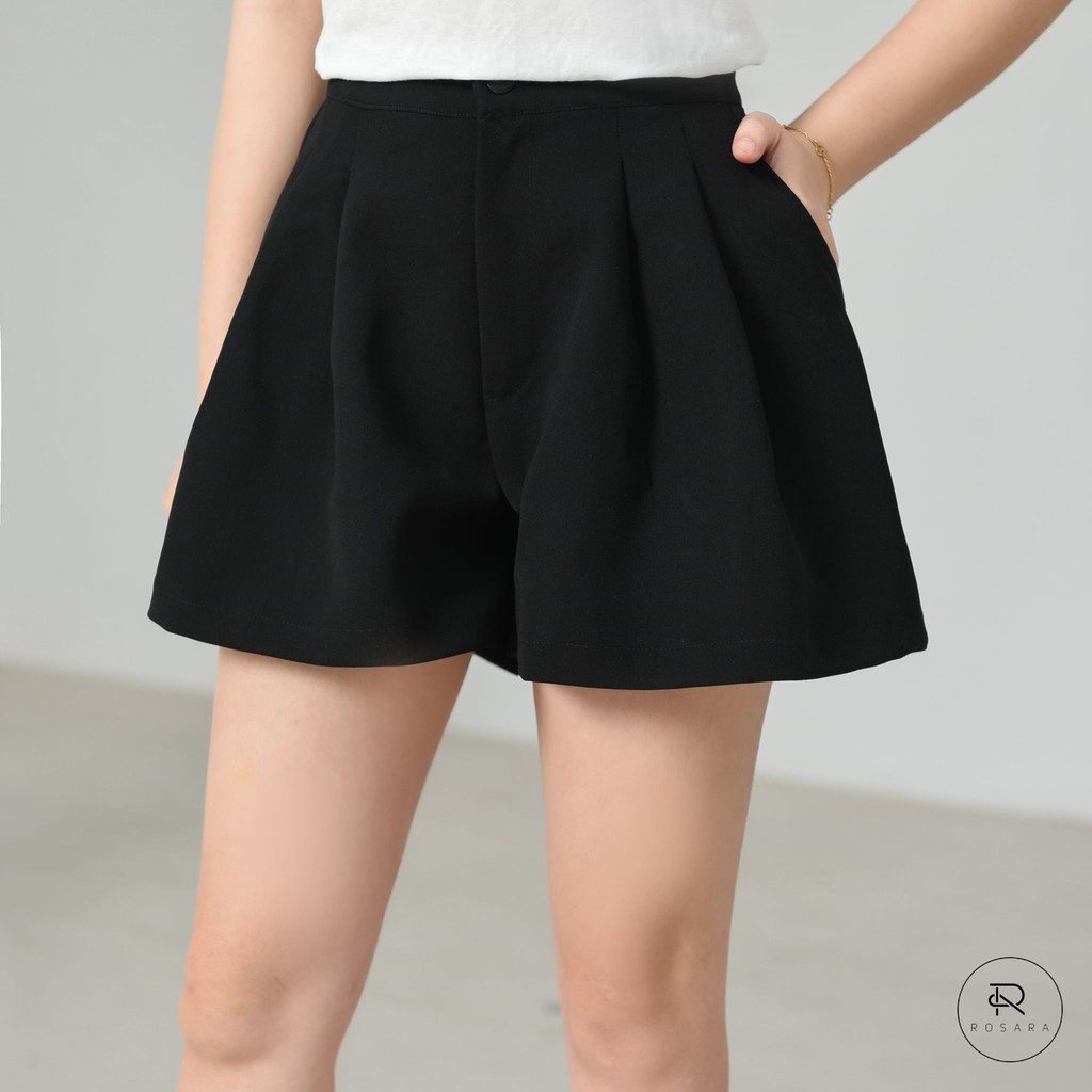 Quần shorts thời trang thiết kế nữ ống rộng cạp chun sau Rosara SP98 | BigBuy360 - bigbuy360.vn