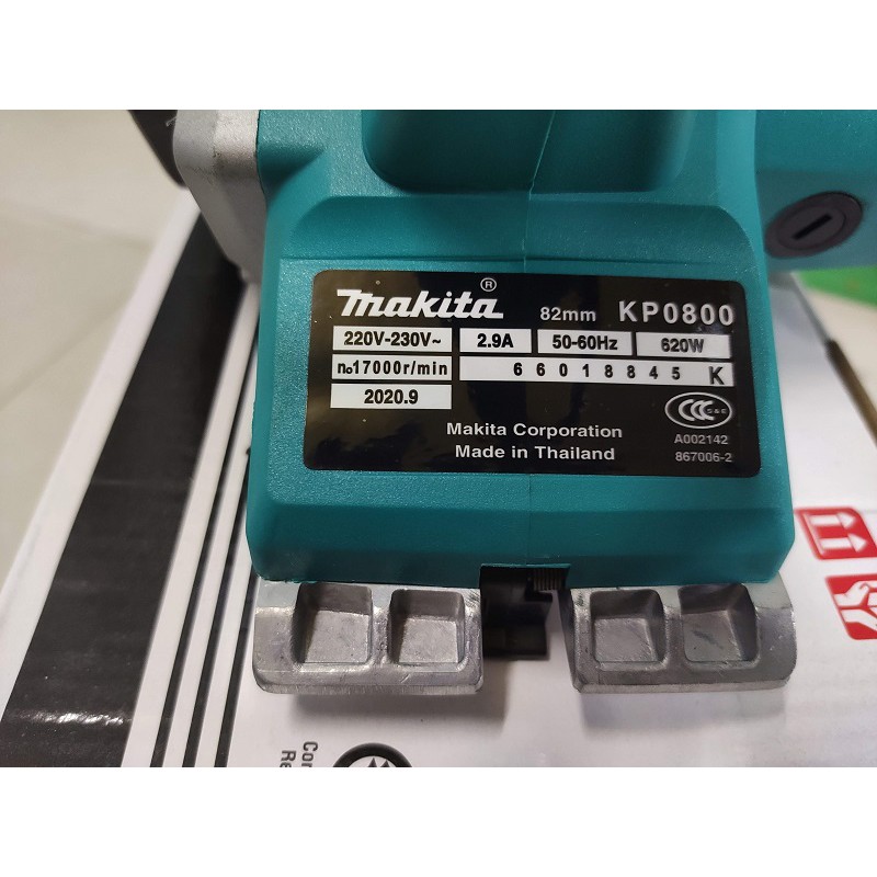 Máy bào MAKITA KP0800, 620W, made in Thái lan, đường bào 82mm, dây dồng chịu nhiệt.