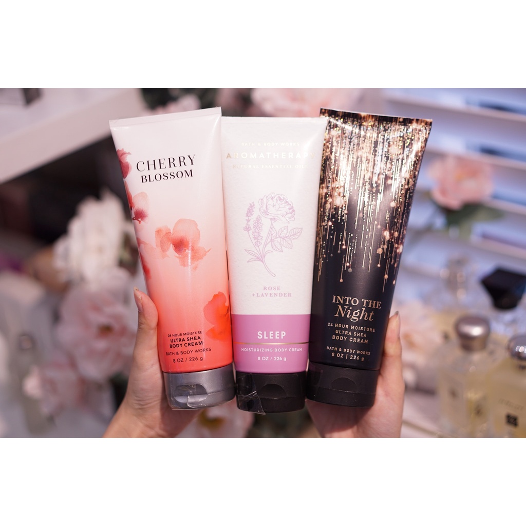 Body Cream Bath& Body Works.