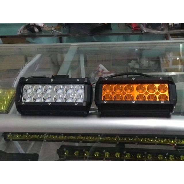 Đèn Gầm 2 hàng 12 mắt vàng lõm (Cái)
