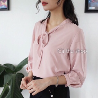 Sơ mi cổ nơ kèm váy