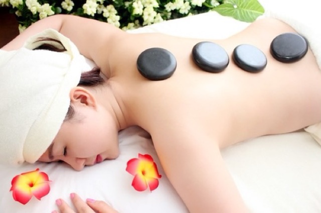 Đá massage ovan 6x8 dùng trong spa thẫm mỹ viện