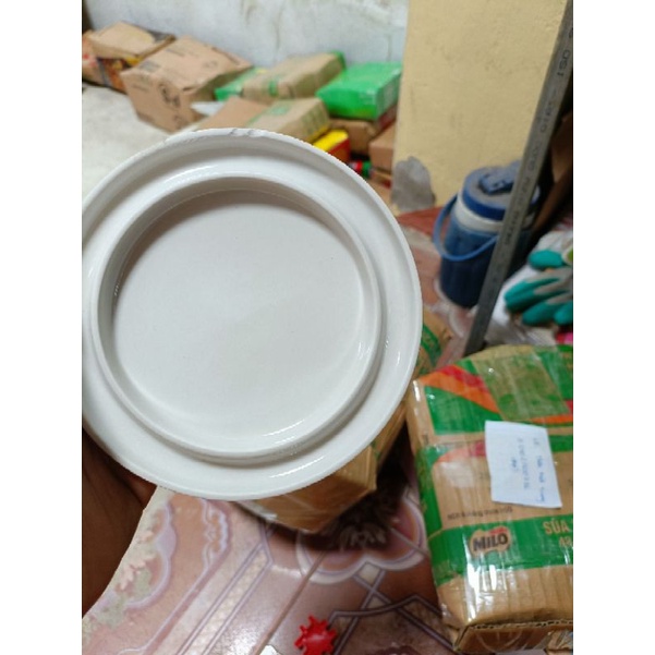 Nắp sứ bộ nồi nấu cháo chậm bear 0,8l bị mẻ,lỗi một ít