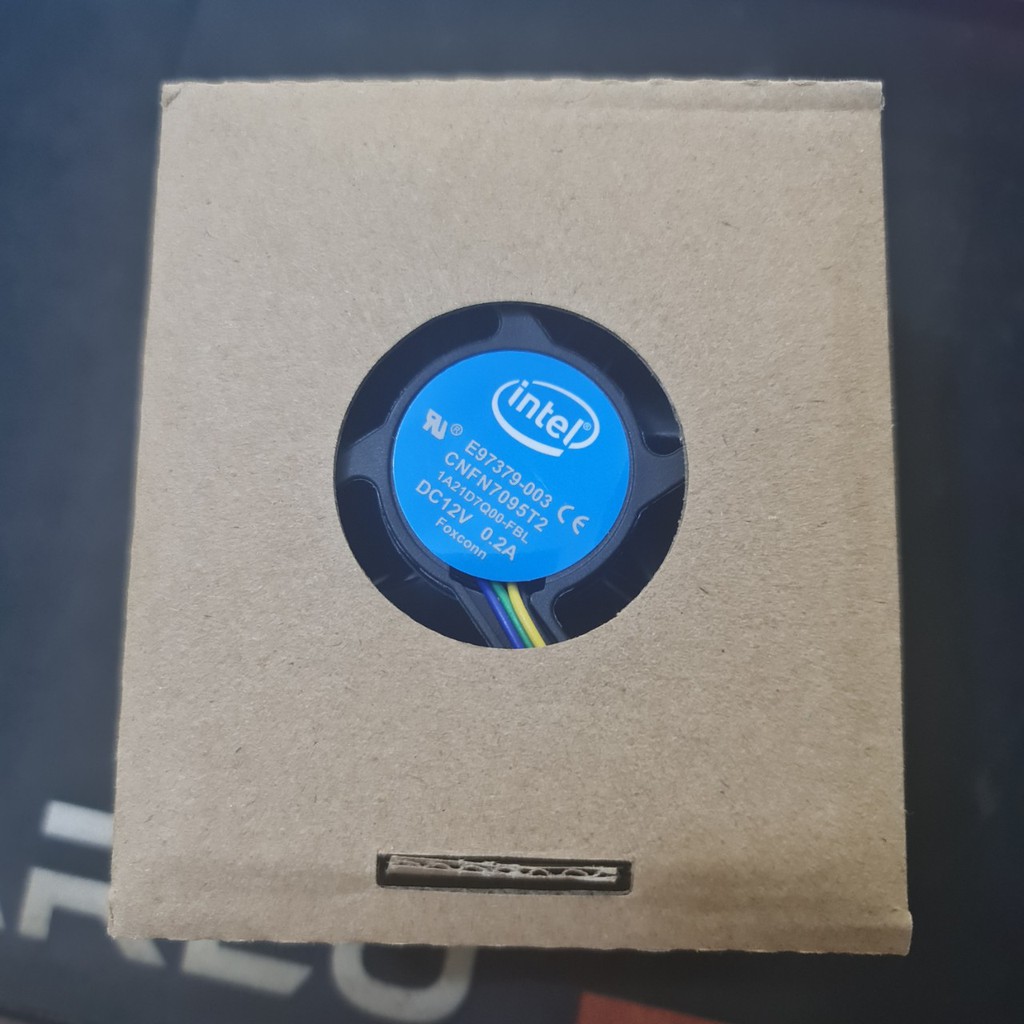 Quạt tản nhiệt stock Intel  hàng tách box. Đi kèm I5, I7