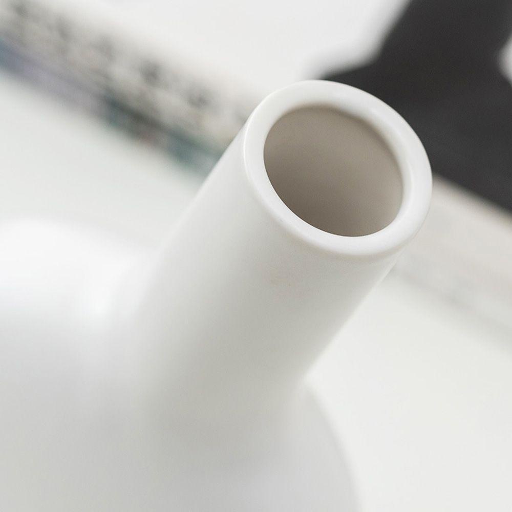 Bình Hoa Bằng Sứ Thiết Kế Độc Đáo Dùng Trang Trí Văn Phòng