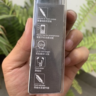 Tai nghe nhét tai Sony DR-EX14VP