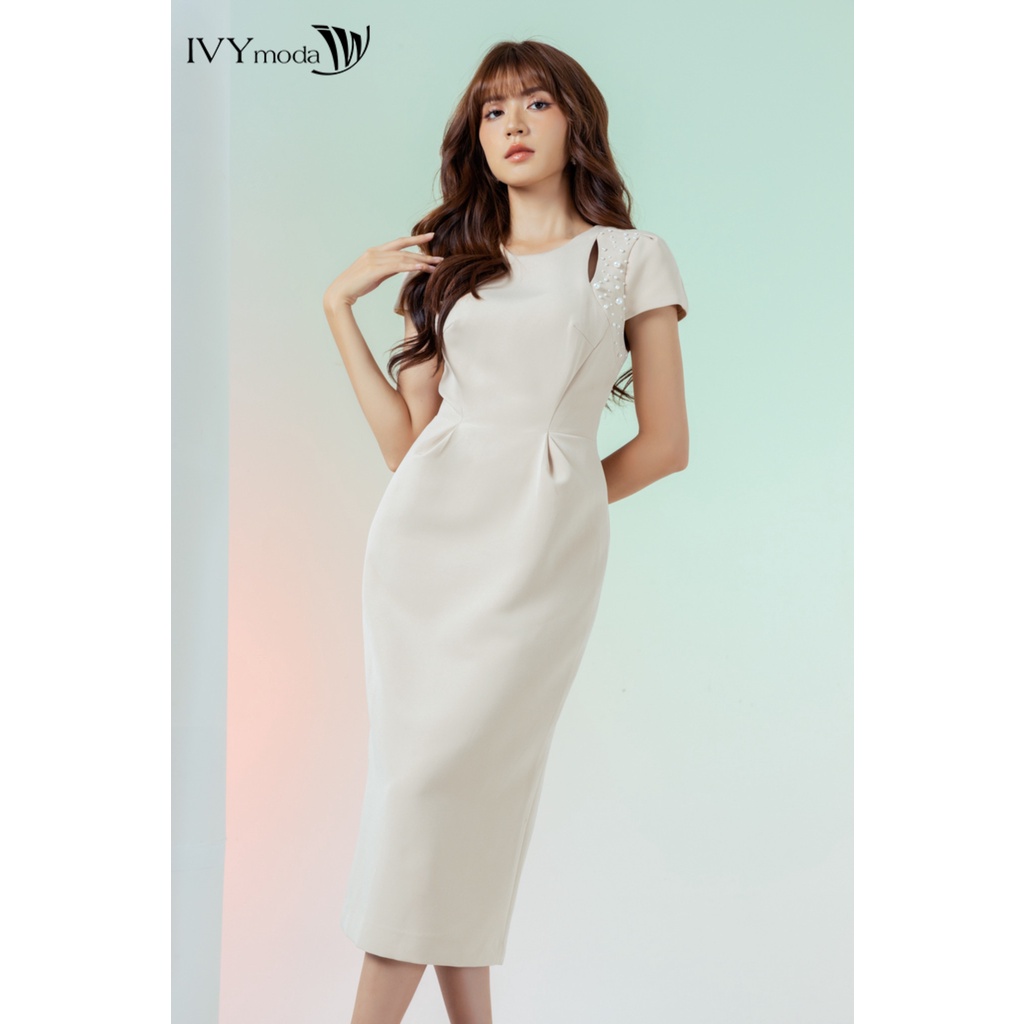 Đầm cut-out đính ngọc IVY moda MS 48M7695