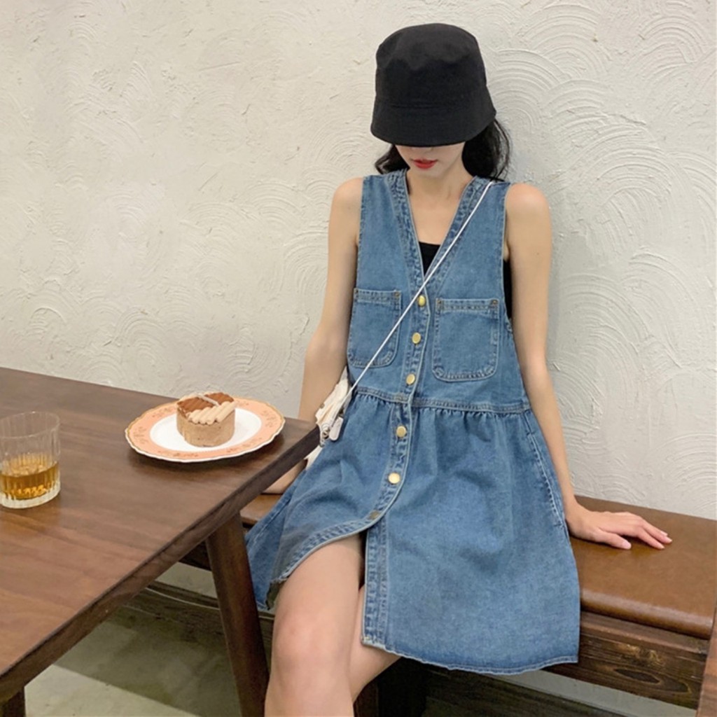 [Tặng kèm áo dây] Váy yếm bò jean dáng ngắn cổ V cá tính ulzzang BUBUSHOP