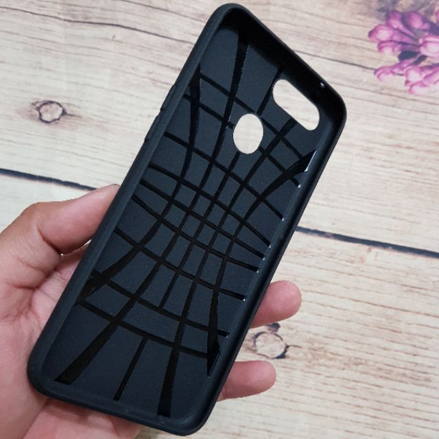 Ốp lưng Realme 2 Pro dẻo đen nhám chống vân tay chống bụi cao cấp