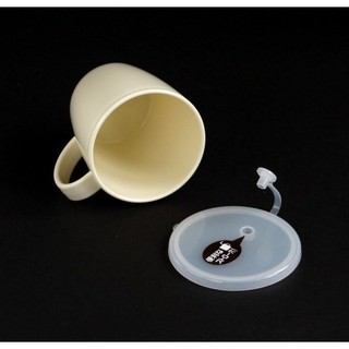 Ly uống nước / Sữa có lỗ cắm ống hút 300ml cho bé - Made in Japan - KBN 180092 / 180023