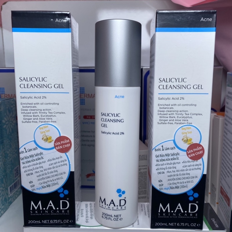 Gel rửa mặt làm sạch mụn M.A.D Salicylic Cleansing Gel