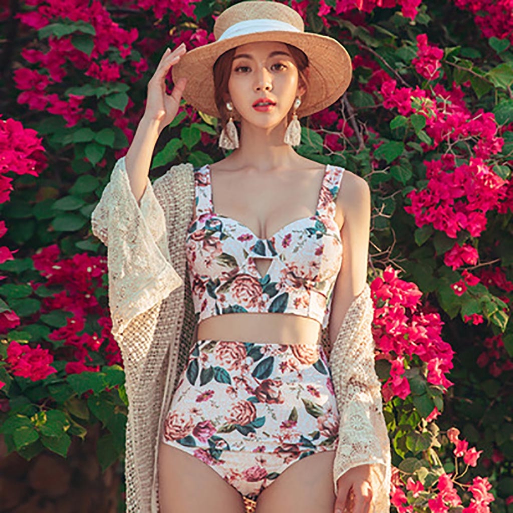 Bộ bikini in hoa kiểu dáng Hàn Quốc