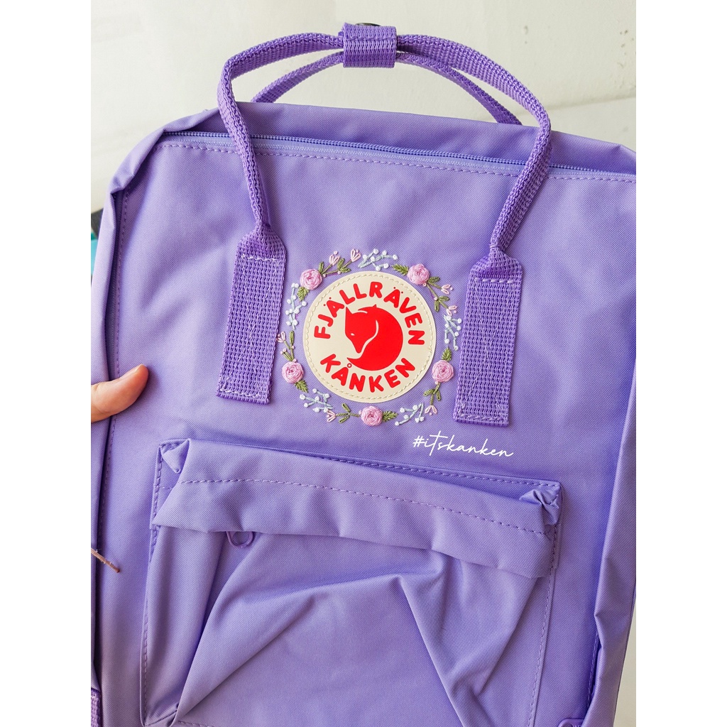 Balo Kanken Size Đi Học Màu Tím Nhạt Thêu Tay