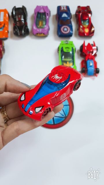 Set 10 xe sắt siêu anh hùng loại đẹp