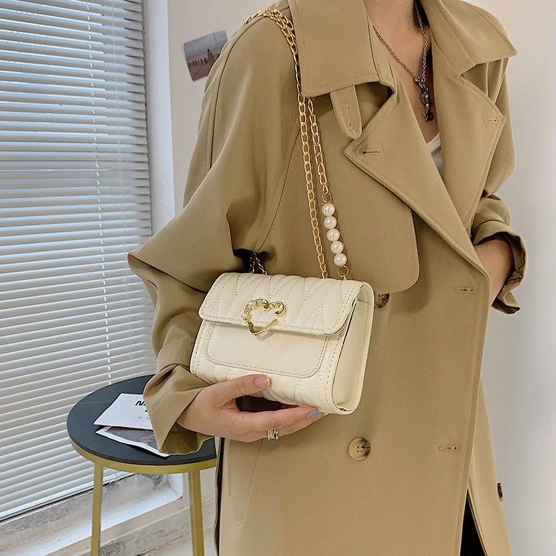 Túi Đeo Chéo Vai Họa Tiết Hình Thoi Mẫu Thời Trang Cao Cấp Sành Điệu Cho Nữ