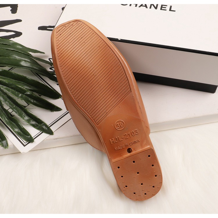 Dép Nữ Bít Mũi Vuông Kiểu Dáng Năng Động - Đế Vuông