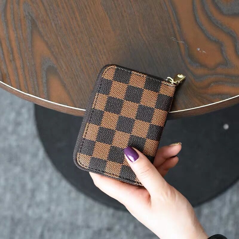 Ví nữ cầm tay phối dây kéo họa tiết hoa vintage thời trang