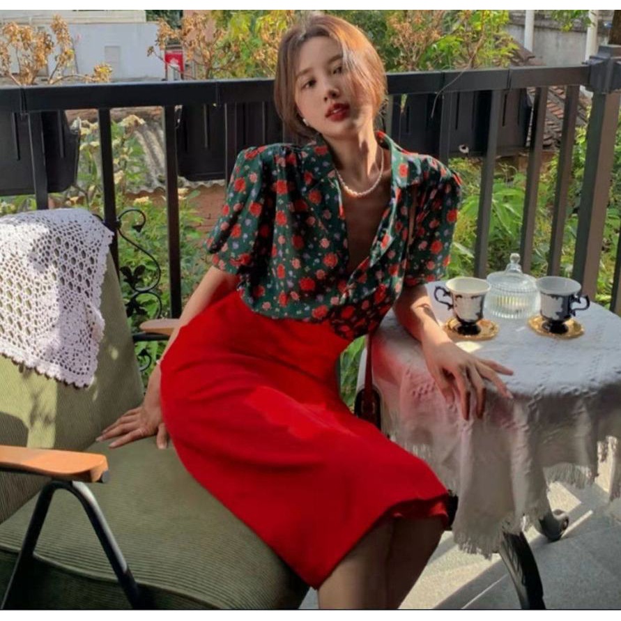 Set áo kiểu tay ngắn phồng cổ chữ V chiffon và chân váy phong cách Hong Kong thời trang mùa hè mới cho nữ (Có bán lẻ)