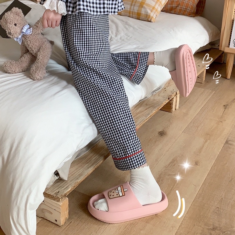 DÉP SLIPPERS BÁNH MÌ HÌNH GẤU TRÀ SỮA