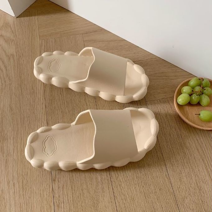 Dép chống trượt kiểu dáng đám mây dễ thương thời trang tại nhà dành cho nữ