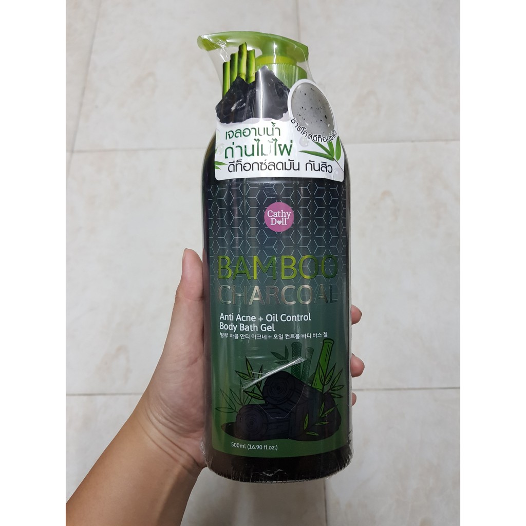 sữa tắm Than Tre CATHY DOLL BAMBOO CHARCOAL 500ml