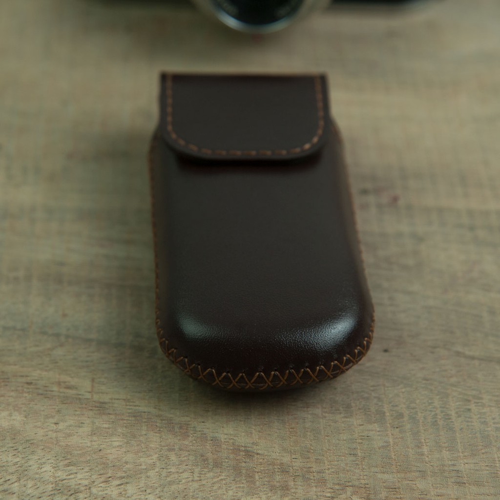 Bao da 8800 - nắp gập - màu nâu - da bò thật MC163