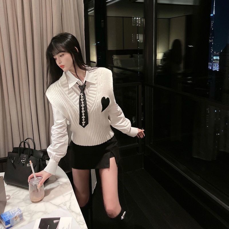 Áo Sơ Mi Trắng Ôm Eo Kín Đáo Thời Trang Cho Nữ
