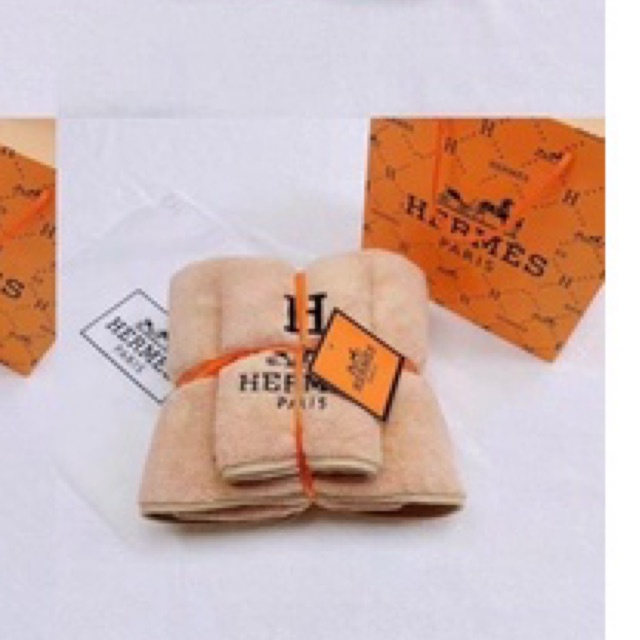 Sét 2 khăn tắm cotton thấm hút thương hiệu mềm mịn