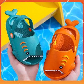 [Mã D1325] Dép Cá Mập Cao Su Tự Nhiên mẫu 2021 cho bé, Có quai sau, Chống trượt tốt dễ thương, ngộ nghĩnh Hàng cao Cấp