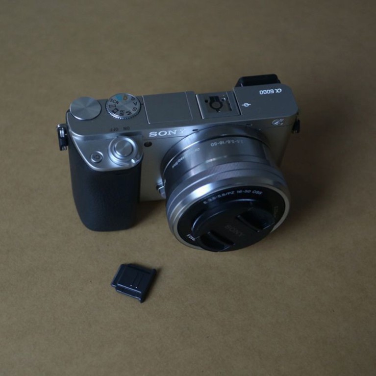TYAV1 Nắp đậy chống bụi chống va đập cho chân nối đèn flash máy ảnh Sony FA-SHC1M A6000 A7 A9 RX100 DSLR 8 F810