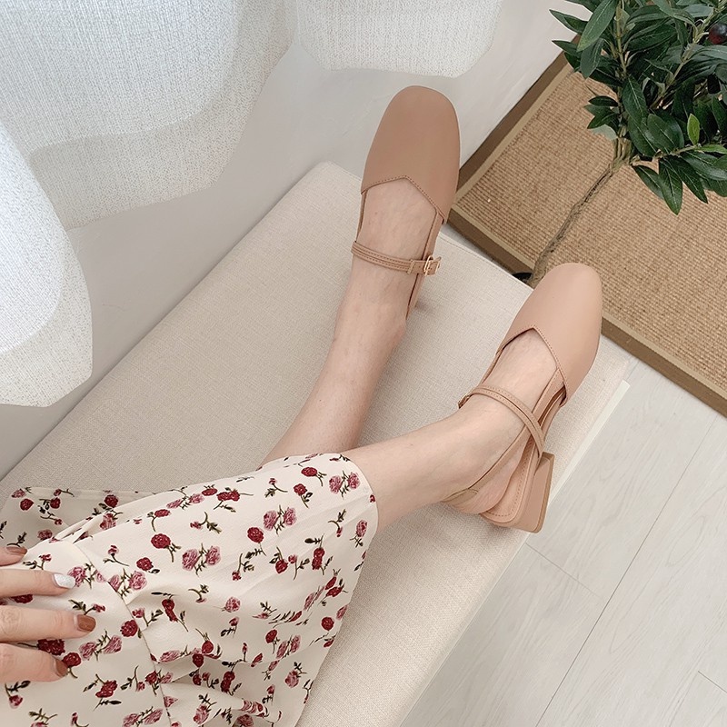 Sandal Nữ, Giày Cao Gót Bít Mũi Đế Vuông 3cm Phong Cách Vintage Xinh Xắn - D02 Kumi Store