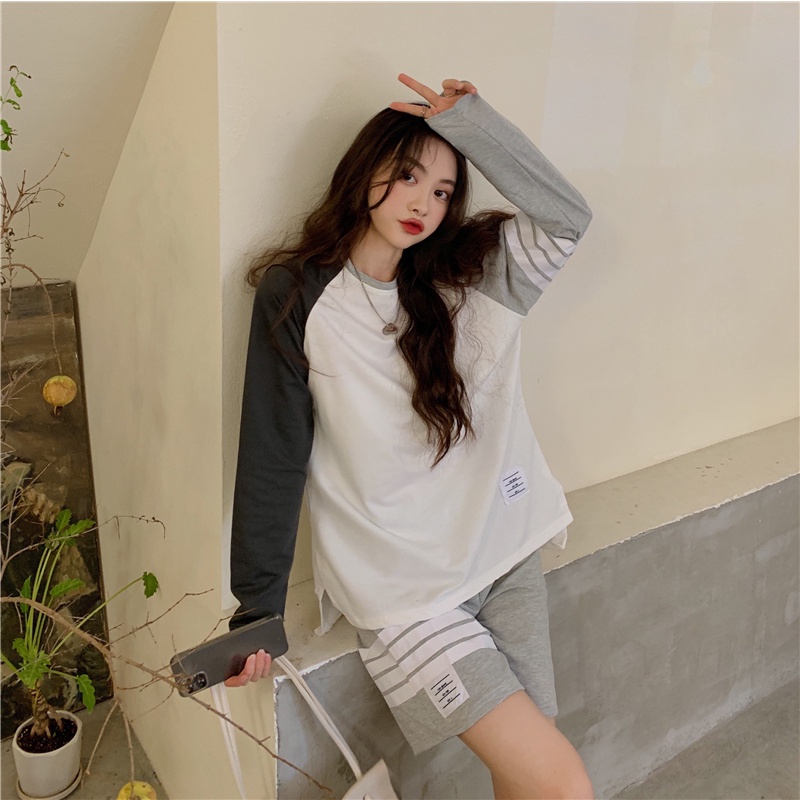 【ZHELIHANGFEI】Set Áo Thun Tay Dài Kẻ Sọc Phối Quần Short Ống Rộng Thời Trang Cá Tính