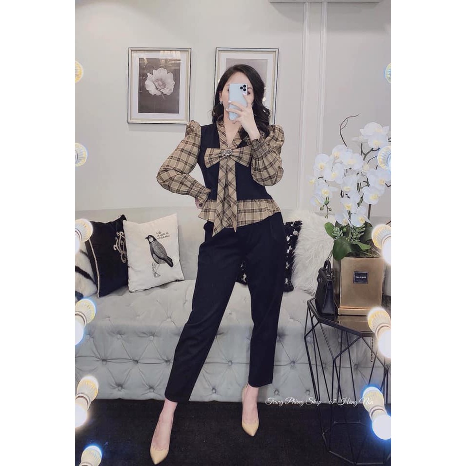 Áo sơ mi nữ phối kẻ lơ ngực. Chất umi đanh mịn mix tay bèo sơ mi thô lụa. | BigBuy360 - bigbuy360.vn