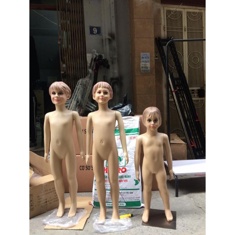 manocanh trẻ em - canh trẻ em màu da,vẽ mặt xinh yêu,2 mẫu bé trai bé gái,kích thước 90cm - 110cm