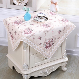 Khăn Trải Bàn Bằng Nhựa Chống Bụi Tiện Lợi